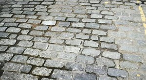 43K views · 599 reactions | High Street in Hull is being transformed for the set of hit ITV drama Victoria! Props are lining the street ahead of filming so we took a look  | Hull Live | Facebook