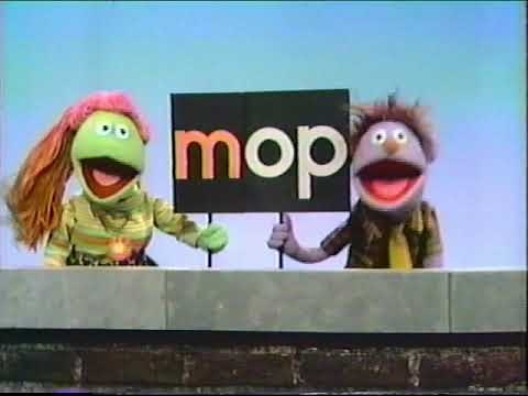 Sesame Street - Getting Ready to Read (Sony Wonder Print VHS)