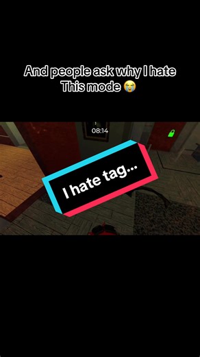 I was stuck there for the rest of the game and I swear I hit the other PEOPLE 😭 #Piggy #funny #tag #fyp #annoying #roblox