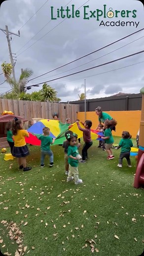 🪂Some parachute play this afternoon! Taking out the parachute is always extra-special fun for our little explorers and we love to see them building those listening skills. #littleexplorersacademy #miamipreschools #miamidaycares #miamikids #miamimoms #playbasedlearning | Little Explorers Academy