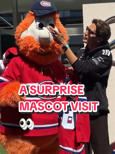 Mascots 🤝 our drivers = best friends 😅 #georgerussell #kimiantonelli #f1 #mercedesf1