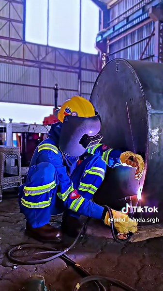 🤝💥 #welderindonesia🇮🇩 #pejuangrupiah #redwing #pestakulinermerdeka #weldergtawsmaw