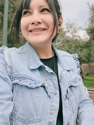 『 Vlog ~ Biblioteca 』 Si bien ser Idol es una bonita carrera extra a mi vida. Mi carrera principal es la que me brinda la vida que llevo ahora y la que deseo tener ✨ Las actualizaciones son básicas y amo hacer resúmenes y dibujos, retengo mejor la información de una manera divertida y creativa ✨ #biblioteca #study #work #vlog #bicicleta