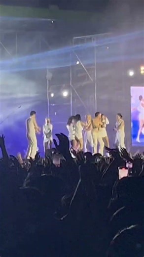 PSY performing live. #gangnamstyle