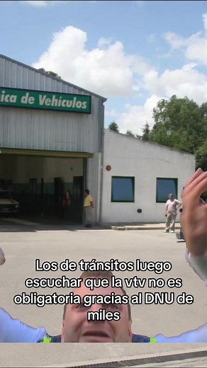 Memes de Tránsito: Decretos de Milei en Argentina