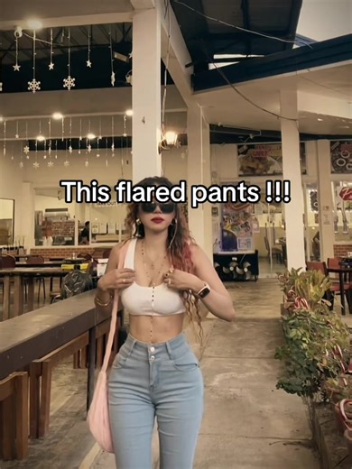 Stylish Flared Pants for Women - Fashion Tips