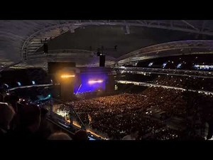 Paul McCartney - Opening & "Hard Days Night" (Beatles) - Live (Sydney 28 Oct 2023)