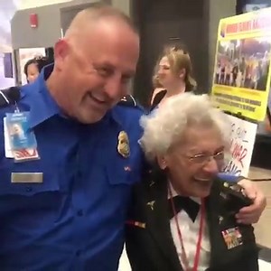 3.9M views · 8.7K reactions | 84-year-old Lt Colonel Maggie DeSanti, who served as an Army nurse during the Vietnam War, proved age is just a number—after she challenged a TSA agent to a pushup contest. https://abcn.ws/33FGAWi | ABC News | Facebook