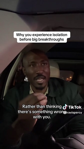 The new new. Join the newsletter squad in my bio. Have some upcoming events for strong friends & late bloomers 🫶🏾