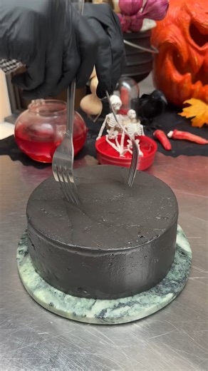 85M views · 311K reactions | Deadly Bath Cake! Danger never tasted so sweet ☠️ | Chefclub Network | Facebook