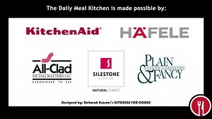 43 reactions · 11 shares | The Maui Burger is always the star of our summer parties. The Daily Meal breaks down how to make this favorite recipe! Save the recipe: www.kingshawaiian.com/recipes/dinner/MauiBurger/ Get more recipes and summer fun: www.SweetestSummerEver.com | King's Hawaiian | Facebook