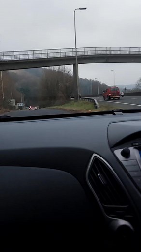 Watch hon be careful approaching roundabout #driving #travelphotography #travelling #road #ukreels #fbreelsfyp #fbreels #fbreelsvideo #everyone #followers #highlights #thankyou for watching guys | Janeth Caday Saunders