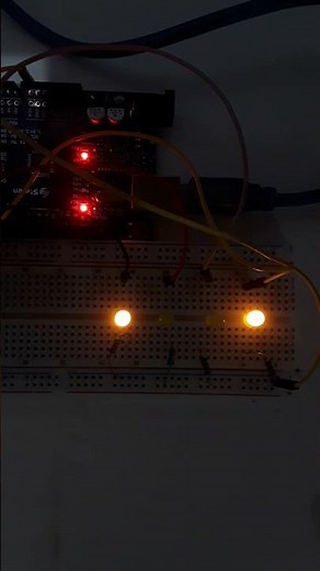Parpadeo de LEDs con arduino #arduino #diy #easy