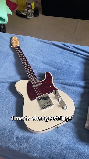 Lee Malia String Gauge and Changing Telecaster Strings