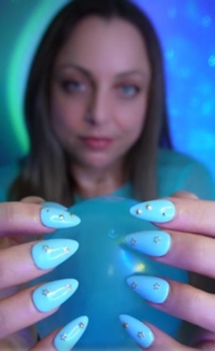 ASMR: Intense Tapping Sounds That Will Give You the Ultimate Tingles