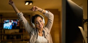 Struggling to learn a language? 6 tips on how pop songs can help