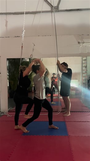 Trying new entrance to two high was really fun one :) still a work in progress but thats what makes it exciting! I’m happy I managed to stay up for a bit 🙃 Thank you for basing me @satoriom loved the new trick 💜 Thanks @peanut_butter_head for lining and keeping us safe 🫶🏻and thank you for recording this @jaqui_wan ✨ #acro #acroyoga #acrobatics #practice #handstands #fun #training #newtrick #acrofun #acrobalance | Giota Chamakioti