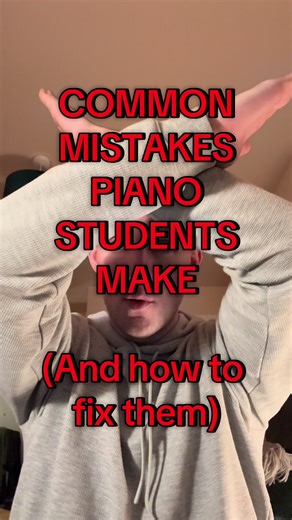 A common mistake I see basically all my piano students making is looking between their hands and the sheet music! 👀👀👀👀👀 This really slows them down and FRUSTRATES them!😫😫 A big sheet really helps 😃🌝 Follow for more piano tips! 🎹🎹 #pianotok #pianotutorial #pianoteacher #pianostudent