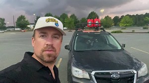 130K views · 3K reactions | Live update from Dominator Fore making final preparations for powerful Hurricane Ida, with latest hurricane recon showing an intensifying storm with min pressure falling through the 960s and max winds likely over 100 mph at the surface. Landfall tomorrow PM SE LA RadarOmega | Reed Timmer Extreme Meteorologist | Facebook