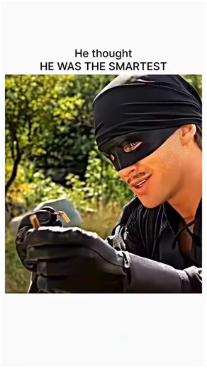 Cinetales on Instagram: "The Princess Bride (1987) 🎭 Genre Fantasy • Romance • Adventure • Comedy ⏱ Runtime 1h 38m ⭐ Rating Around 8.2/10 📖 Overview A young woman and her true love are separated by fate, villains, and sword fights. Framed as a grandfather reading a story to his grandson, The Princess Bride blends fairy-tale romance with swashbuckling adventure and timeless humor. ❤️ Why It’s Loved • Perfect balance of romance, comedy, and adventure • Instantly quotable dialogue • Charming, tim