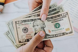 29 Legit Ways to Make $10 Fast Today [in 2024]