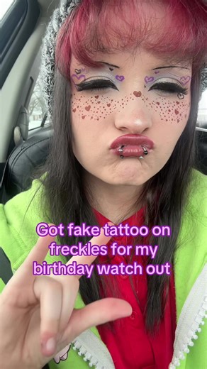 Easy Foundation Removal Tips for Makeup Artists