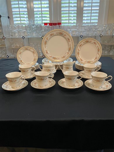 Homage by Noritake - ESTATE SET - 33 Pieces of Vintage Dinnerware - Etsy