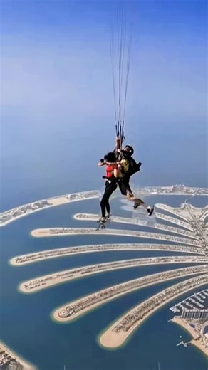 Che Jay 🌸 on Instagram: "Skydiving the most unforgettable day of my life! 🪂 The rush, the view, the freedom nothing compares to jumping out of a plane and flying through the clouds. Truly the best day ever!🥰♥️ #Skydiving #BucketList #AdventureOfALifetime #BestDayEver"
