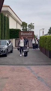 Der 1. FC Köln ist in seinem Trainingslager in La Nucia an der Costa Blanca angekommen. Am frühen Nachmittag bezog die Mannschaft von Trainer Lukas Kwasniok ihr Quartier im Fünf-Sterne-Hotel Barceló La Nucia Hills. Später steht auf der Anlage des Estadi Olimpic Camilo Cano die erste Trainingseinheit des neuen Jahres auf dem Programm. Die Rundschau ist vor Ort und berichtet täglich von den Vorbereitungen des FC auf die zweite Saisonhälfte in der Fußball-Bundesliga. | Kölnische Rundschau