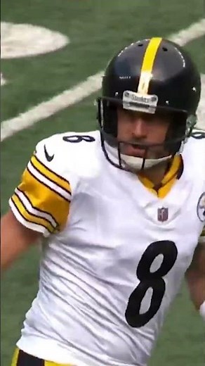 Aaron Rodgers was FIRED UP after he threw that TD to Calvin Austin III