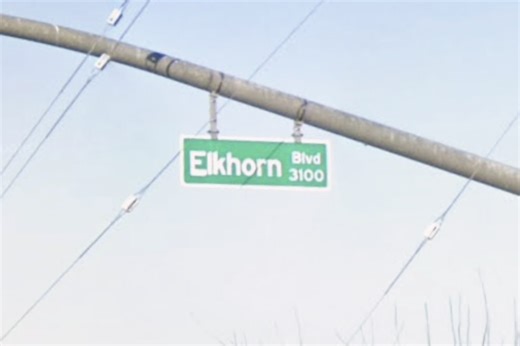 Fatal Big Rig Crash Closes Elkhorn Blvd in Sacramento