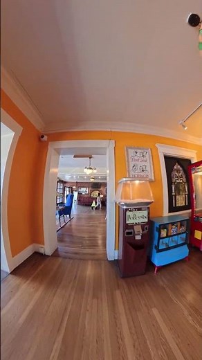 Phoenix’s Old Spaghetti Factory brings you classic vibes and timeless taste!