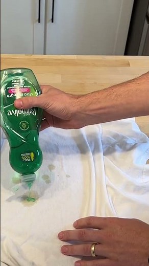 How to get grease stains out of your clothes #howto #tutorial #lifehacks