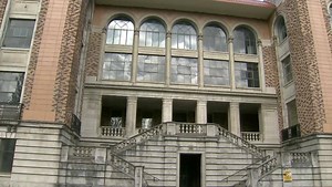 PART ONE: More than 100 years ago a new “progressive” psychiatric hospital opened in Coquitlam. Ashley Burr takes a look at the long and difficult history of Riverview Hospital. https://www.citynews1130.com/video/2020/11/30/remembering-riverview-the-opening-of-a-psychiatric-hospital/ 🔵 Part Two airs on Tuesday December 1st - and Part Three airs on Wednesday December 2nd, both at 6pm and 11pm on CityNews Vancouver. | CityNews Vancouver