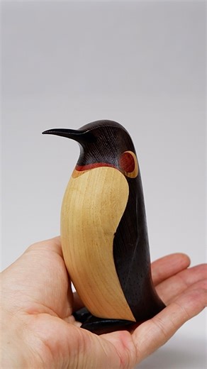 SCULPTURE • INTERIOR DECOR on Instagram: "The Emperor Penguin🐧 Materials: wenge, elm, mahogany, padauk To order, write to direct. Worldwide shipping available."