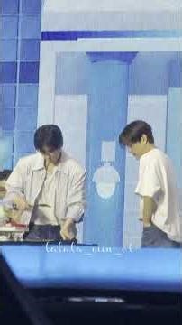 離婚危機のペペロゲーム🍫 2min PEPERO game 빼빼로 게임 #straykids #skz #leeknow #리노 #seungmin #승민 #2min #離婚危機 #가관즈