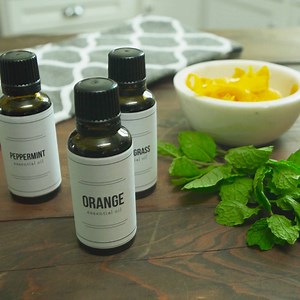 People will be talking about the way you smell (in a good way) with this citrus and mint perfume! | P. Allen Smith