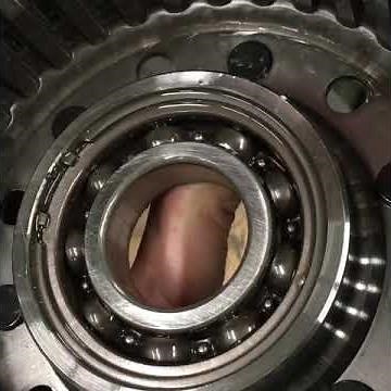 Sportster clutch hub bearing removal /evolution 1996)