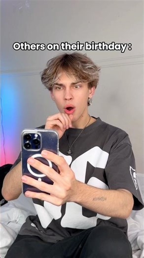 Do You Get Birthday Texts ?! #shorts #andrewpav #funny