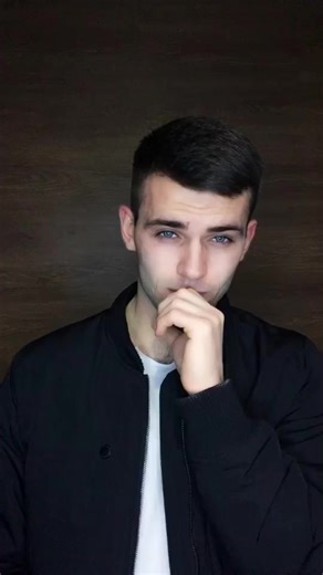 ❤️я смотрю на тебя ❤️хочу чтоб это попало в #рекомендации 🔝попал ? дай знать 😉 #рек #хочуврекомендации #хочувтоп #рекомендации #популярное#рекк