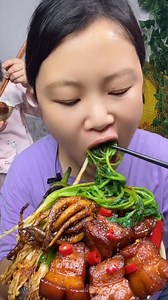 Braised pork with spicy squid! | Gourmet Eating