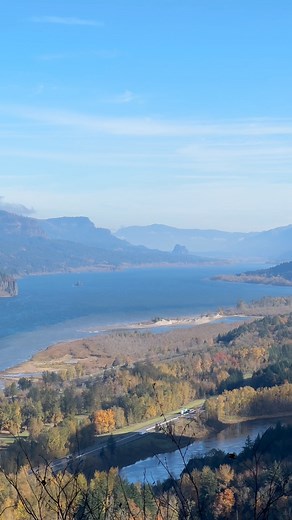 8.7K views · 442 reactions | A beautiful November morning in the Columbia Gorge #pnw #reels #pacificnorthwest #nature #earth #Oregon | Nicholas Steven Photography | Facebook