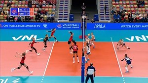264K views · 912 reactions | Was für ein geiler Ballwechsel gegen Italien勞 In der nächsten Woche holt ihr euch dann den 1. VNL-Sieg, #DieSchmetterlinge拾 Alle Spiele in der Volleyball Nations League gibt es live auf ➡️ https://welcome.volleyballworld.tv/ ⬅️ | Deutscher Volleyball-Verband | Facebook