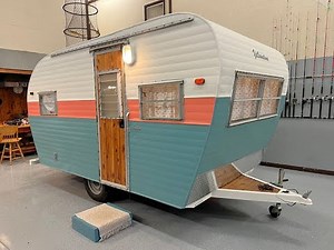 1964 Yellowstone Canned Ham Vintage Retro Travel Trailer Walk-Around Video