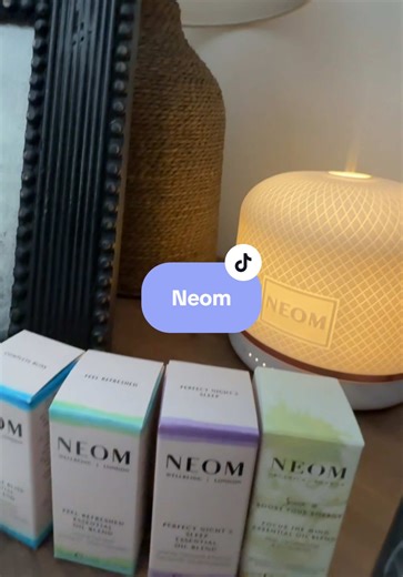 Essential oils diffuser 🧘‍♀️ the essential oils make you so relaxed and who doesn’t love relaxation 😍 #diffuser #essentialoil #relaxationtime #wellness #wellbeing