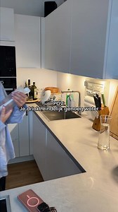 10 miljoen mensen wereldwijd stemmen in🧡: water drinken hoeft niet saai te zijn. air up® brengt zuiver water op smaak - door geur. Voldoende water drinken is nog nooit zo makkelijk geweest. | air up