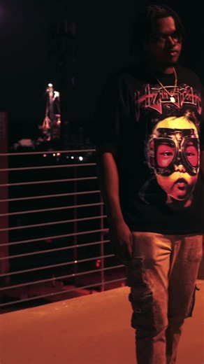 Cutting Off Solutions in Quattro World