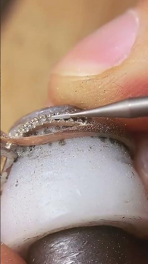 Crafting the Perfect Princess Cut Engagement Ring: A Step-by-Step Guide