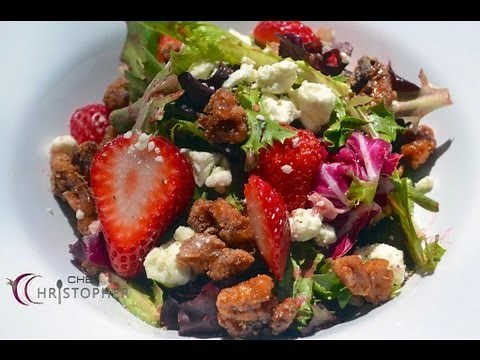Spring Mix Salad with Candied Walnuts and Raspberry Vinaigr