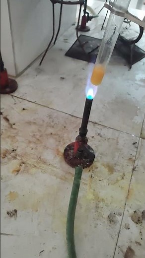 Fructose + Benedict [reagent] heat 🔥 solutions